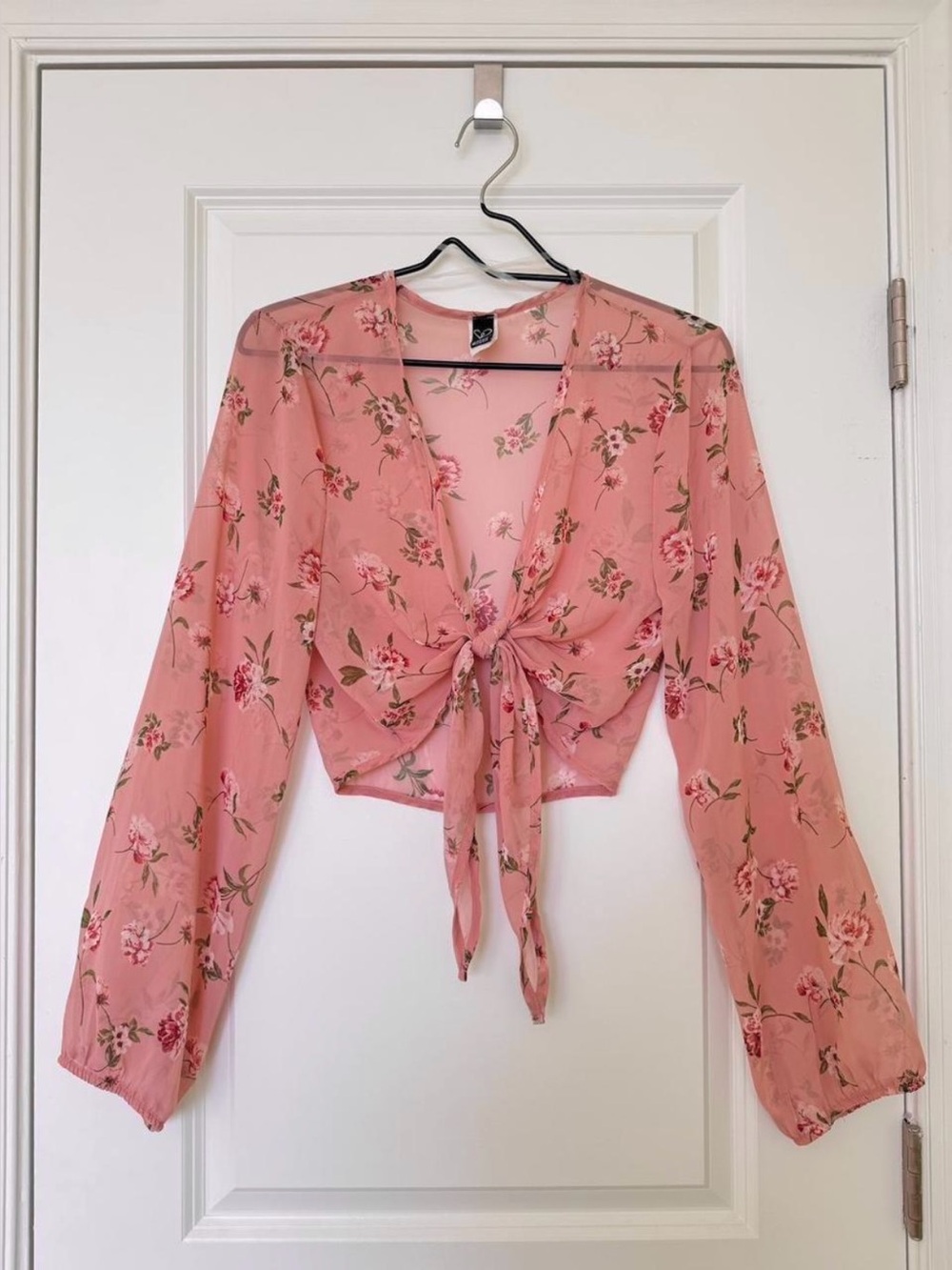 Windsor Stunning Beauty Floral Chiffon Tie-Front Top (in light pink floral)